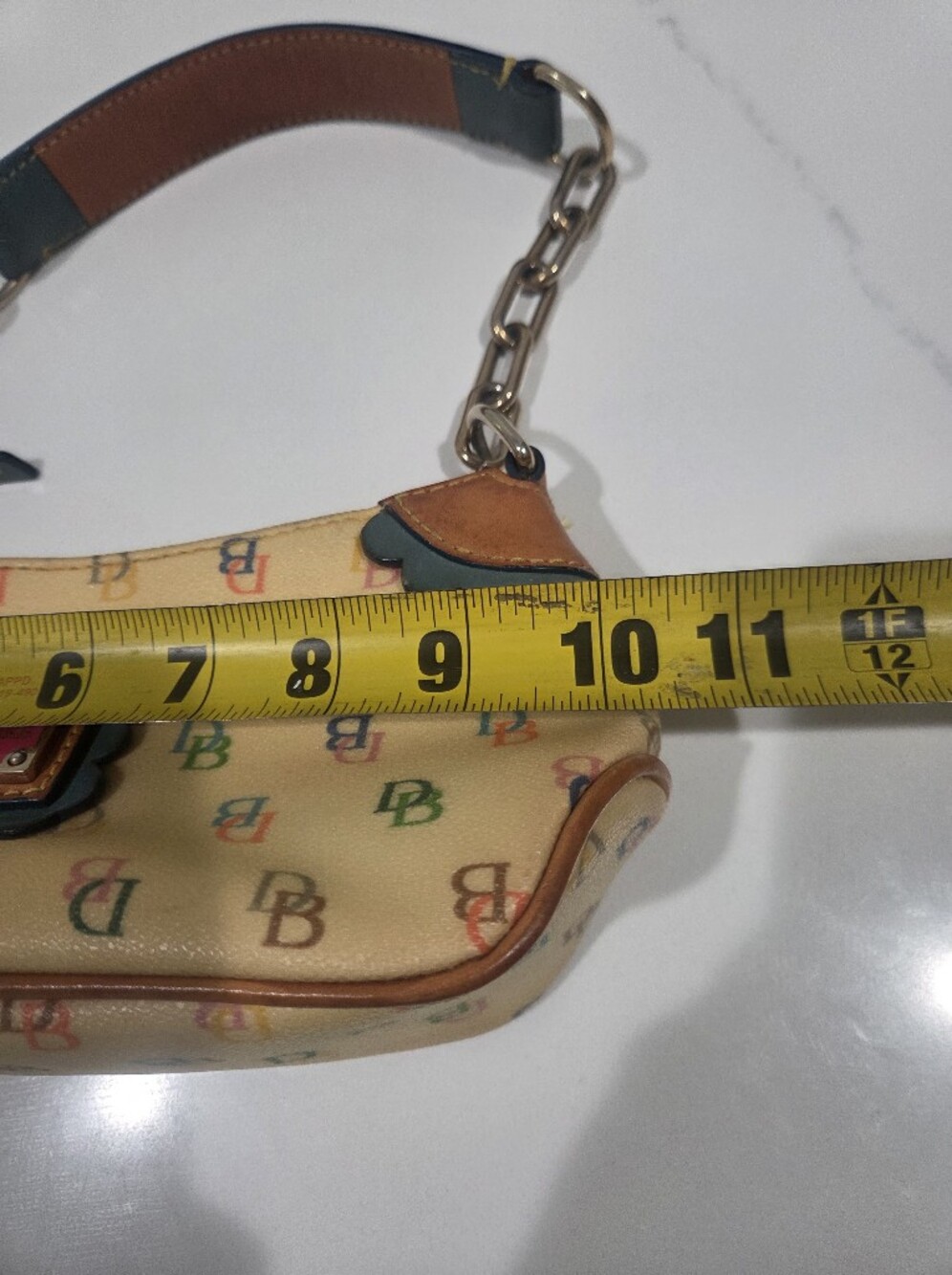 Dooney & Bourke Cream Multicolor Signature DB Logo Shoulder Bag with Tan Y2K. - Picture 7 of 16